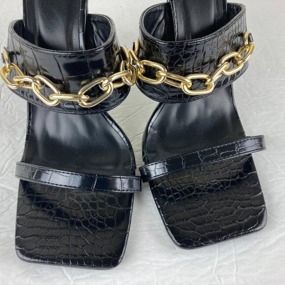 Pretty Little Thing Sz 8 Black Square Toe Slip On Heel Sandals Gold Chain Detail - Picture 4 of 9